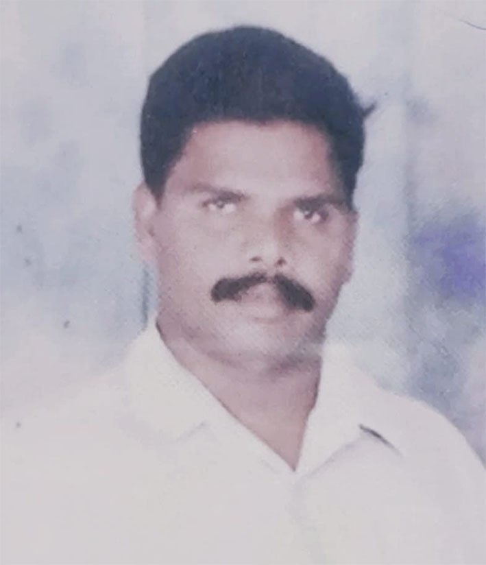 தந்தையை மகன் தாக்கிய விவகாரம் … எஸ்ஐ ஆயுதபடைக்கு மாற்றம்..