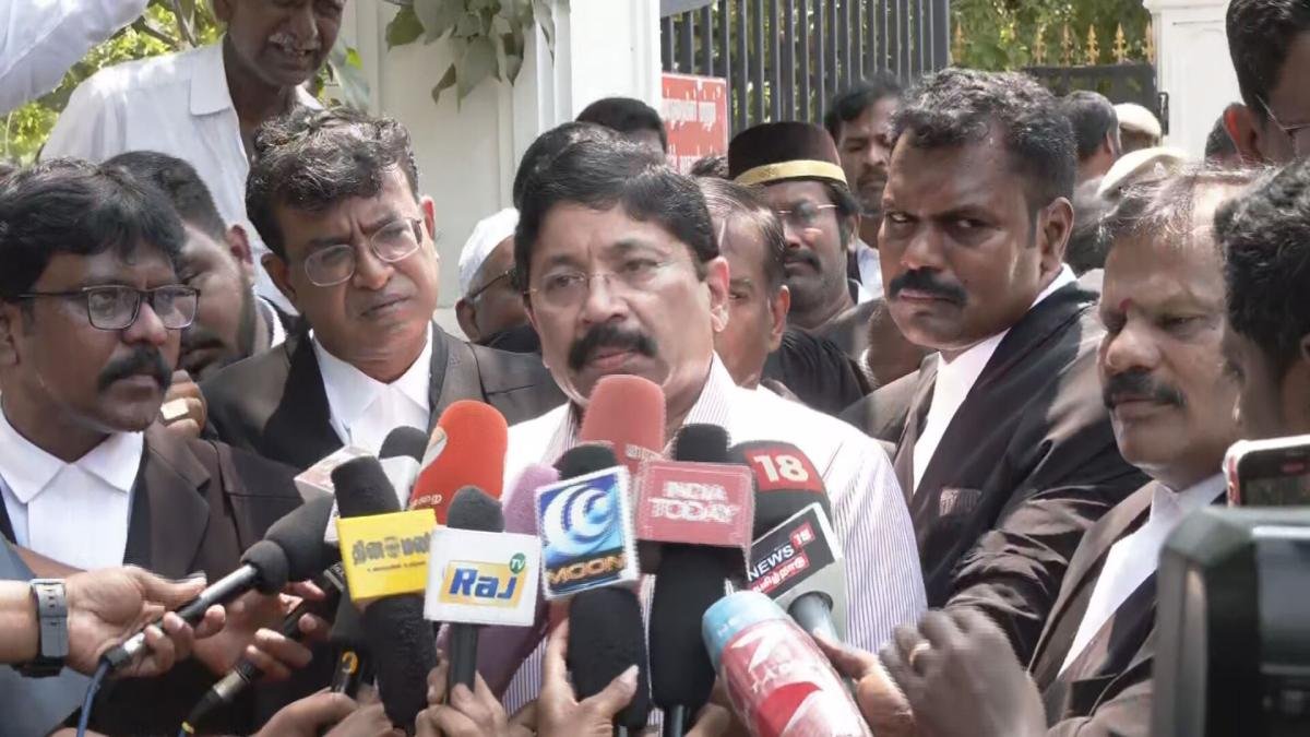 75%  தொகுதி நிதி பயன்படுத்தவில்லையா?  எடப்பாடி மீது தயாநிதி மாறன் வழக்கு