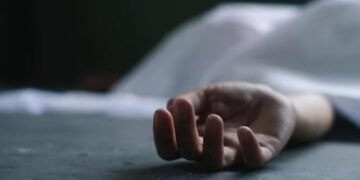 காதலுக்கு பெற்றோர் எதிர்ப்பு: மாணவி தற்கொலை