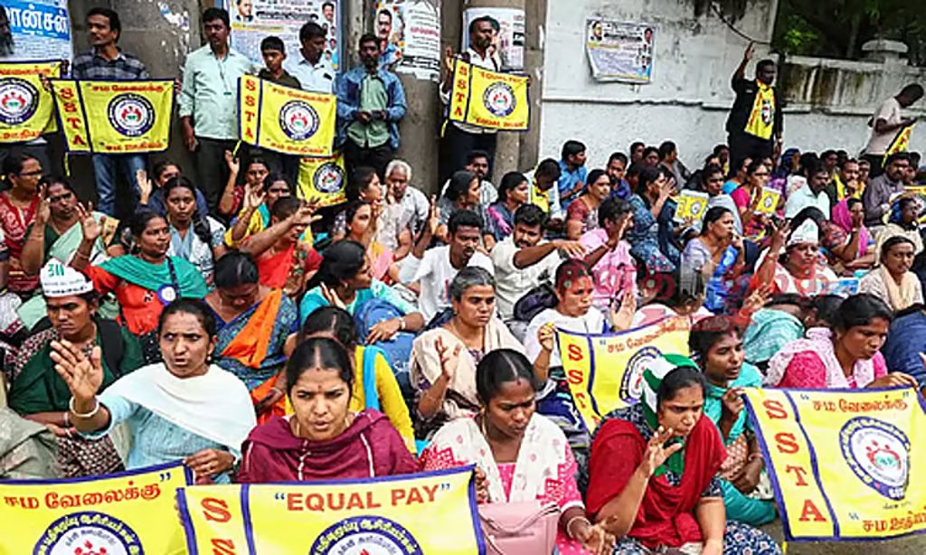 இடைநிலை ஆசிரியர்களின் ஒரு மாத கால போராட்டம் வாபஸ்