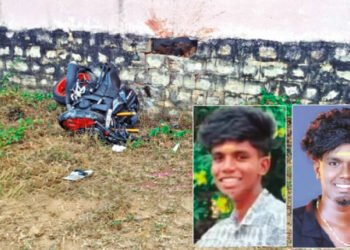 பள்ளிச் சுவர் மீது பைக் மோதி கல்லூரி மாணவர் உட்பட இருவர் பலி