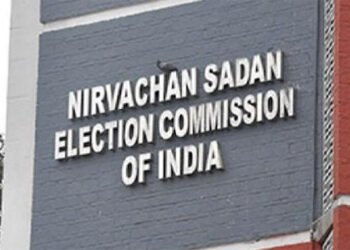 ஒரே இடத்தில் 3 ஆண்டுக்கு மேல் பணியாற்றும் அதிகாரிகள் இடமாற்றம்- உத்தரவு