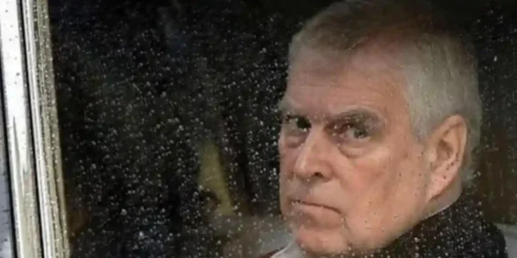 எப்ஸ்டீன் சர்ச்சை… பிரிட்டன் அரசரின் சகோதரர் ஆண்ட்ரூ அதிரடி கைது!