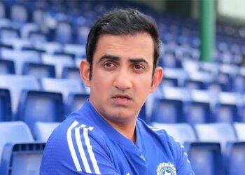 இந்திய அணியின் வரப்பிரசாதம் சூர்யகுமார்- கம்பீர் பாராட்டு