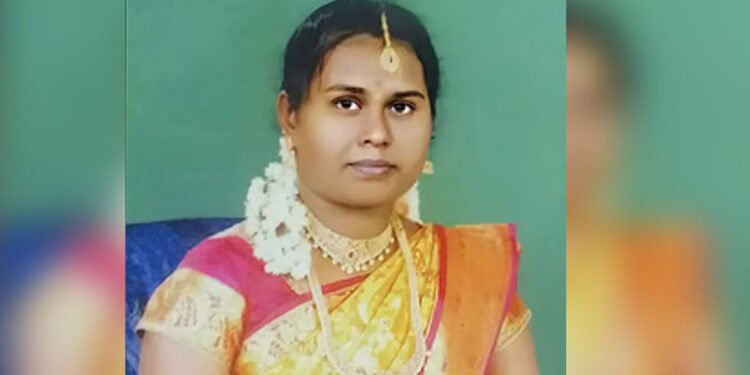 நாகை சோகம்: வளைகாப்பு முடிந்த 15 நாட்களில் 7 மாத கர்ப்பிணி தூக்கிட்டு தற்கொலை