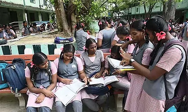 நாளை மறுநாள் தொடங்குகிறது 10-ம் வகுப்பு பொதுத்தேர்வு