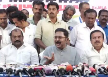 அதிமுகவில் சீட்டுக்காகவும், நோட்டுக்காகவும் சேரவில்லை… டிடிவி