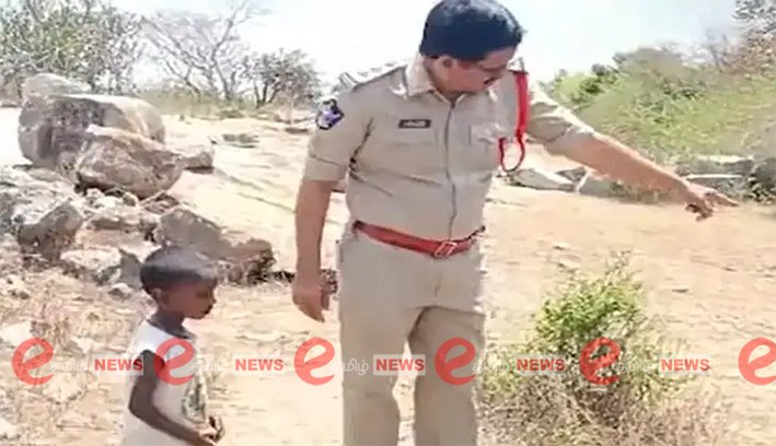 தந்தை அடித்துக்கொலை…  இரவு முழுவதும் சடலத்துடன் 5வயது மகன்