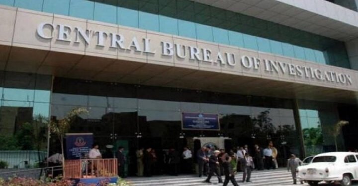 நீட் வினாத்தாள் கசிவு: தயாரிப்புக் குழு பேராசிரியர் கைது