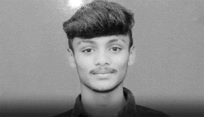 மேம்பாலத்தில் அதிவேக பைக் விபத்து- வாலிபர் பரிதாப பலி