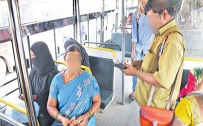 அரசு பஸ்சில் கல்லூரி மாணவிக்கு பாலியல் தொல்லை- கண்டக்டர் கைது