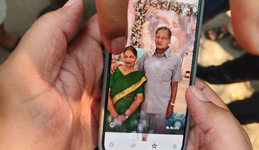 டெல்லி ஹோட்டல் தீ விபத்தில் ஒரே குடும்பத்தின் 8 பேர் பலி!