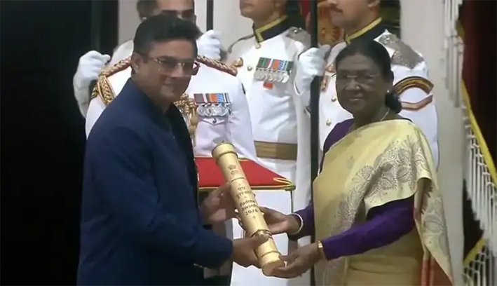 நடிகர் மாதவன், விஜய் அமிர்தராஜ் உள்ளிட்டோருக்கு பத்ம விருதுகள்