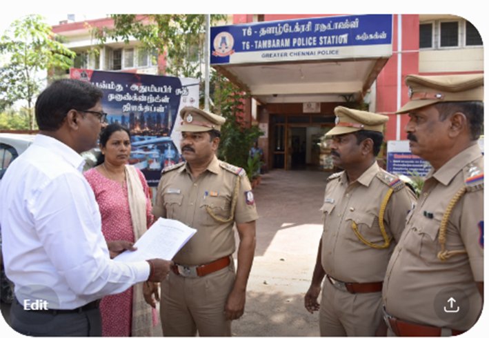 சிங்கப்பூரில் வேலை வாங்கி தருவதாக ரூ.7 லட்சம் மோசடி-3 பேர் மீது புகார்