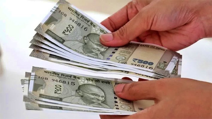 சமயபுரம் கோவிலில் வேலை வாங்கி தருவதாகரூ.30 லட்சம் மோசடி