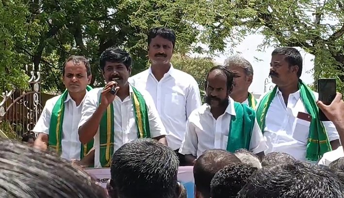 மத்திய அரசை கண்டித்து..200க்கும் மேற்பட்டோர் ஆர்ப்பாட்டம்