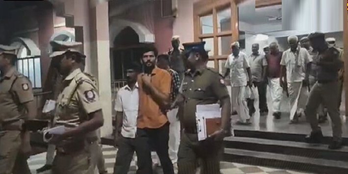 முதியவர் அடித்துக் கொலை - 9 பேர் குற்றவாளிகள்-சிறை