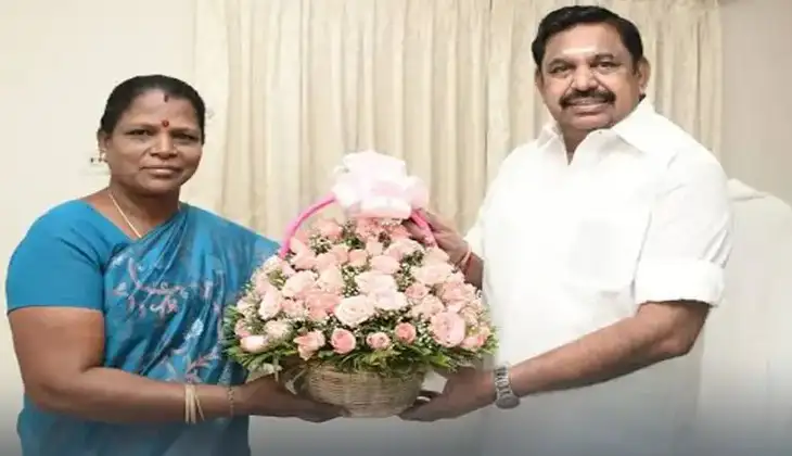 அதிமுகவில் அடுத்த பரபரப்பு! வளர்மதியின் கட்சி பதவி பறிப்பு