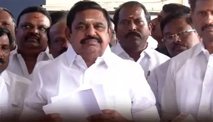 மௌனப்புரட்சி செய்வதில் வல்லவராக விஜய் உள்ளார்..” - இபிஎஸ்
