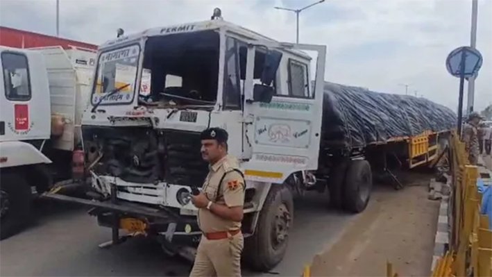 ராஜஸ்தானில் லாரி மோதி தந்தை, 3 குழந்தைகள் பரிதாப பலி