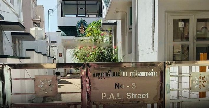 காரைக்குடி அருகே வீட்டின் பூட்டை உடைத்து கொள்ளை..பரபரப்பு