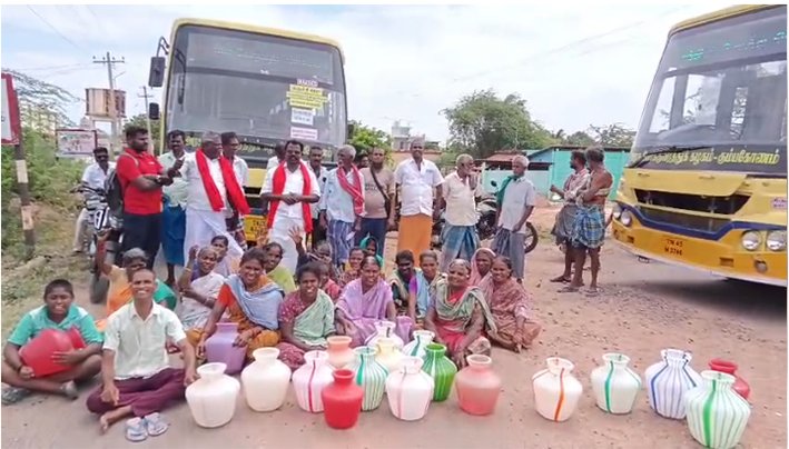 பூதலூர் அருகே கடும் குடிநீர் தட்டுப்பாடு-மக்கள் சாலை மறியல்