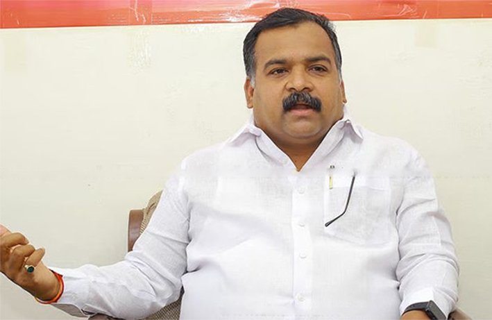 காவிரி பிரச்சனையில் தீர்வு காண வேண்டியது பிரதமர் மோடியின் கடமை