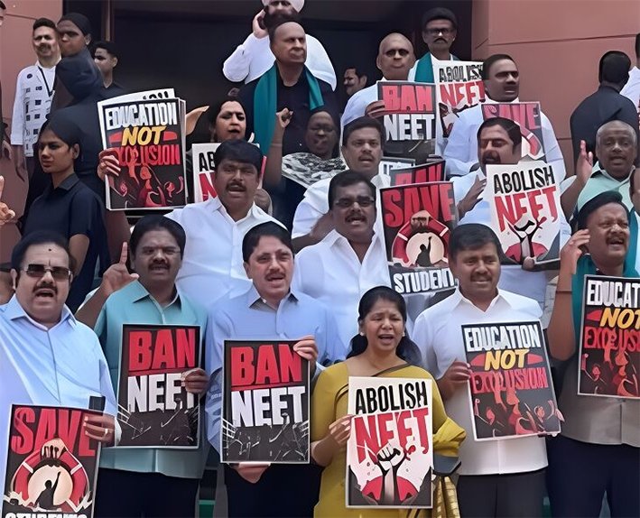 ”நீட்”க்கு எதிராக டில்லியில் போராடும் திமுக