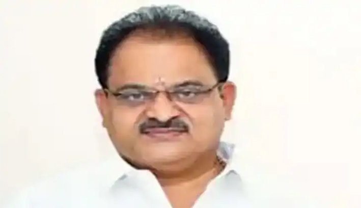 திமுக தலைமை நிலைய செயலாளர் பூச்சி முருகன் மருத்துவமனையில் அனுமதி