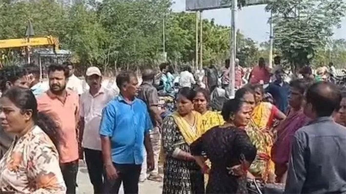 போர்வெல் பணியில் ஈடுபட்ட 4 பேர் மின்சாரம் தாக்கி பலி-சோகம்