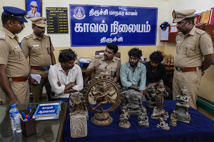 திருச்சியில் சாமிசிலை திருட்டு-சிக்கிய 3 பேர்-போலீஸ் விசாரணை