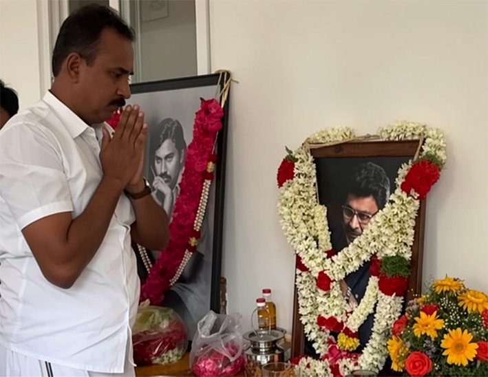 பாக்யராஜ் மறைவு- SP வேலுமணி நேரில் ஆறுதல்