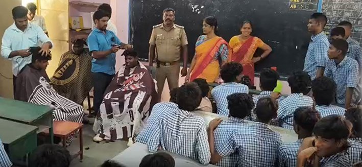 பள்ளியில் 50 மாணவர்களுக்கு முடி வெட்டி விட்ட ஆசிரியர்கள்