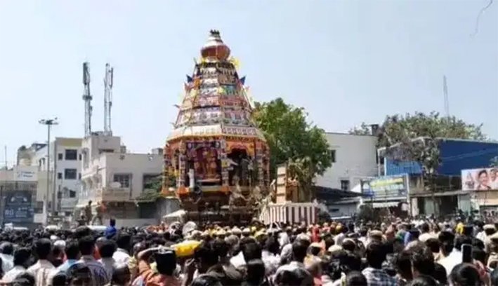 கோவை கோனியம்மன் கோவிலில் உண்டியல் பணத்தை கையாடல் செய்த 4 ஊழியர்கள்