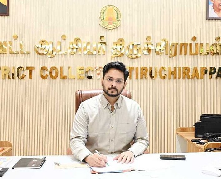 திருச்சியில் விருதுகளுக்கு விண்ணப்பிக்க கலெக்டர் அழைப்பு