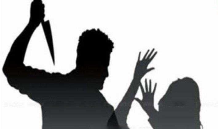 திருச்சி மருத்துவமனையில் புகுந்து மனைவியை கணவன் குத்திக் கொலை