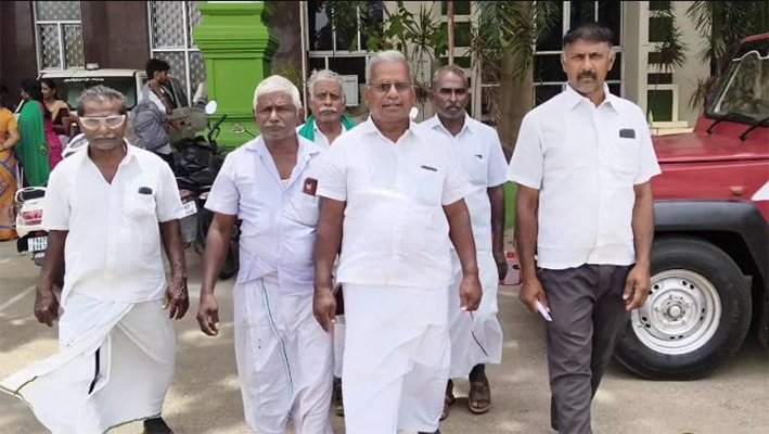 அமராவதி ஆற்றில் கடைமடை வரை தண்ணீர் திறக்க கோரிக்கை