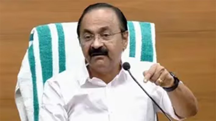 ரூ.22 கோடி இழப்பு!” மெஸ்ஸி விவகாரத்தில் அதிரடி விசாரணை!