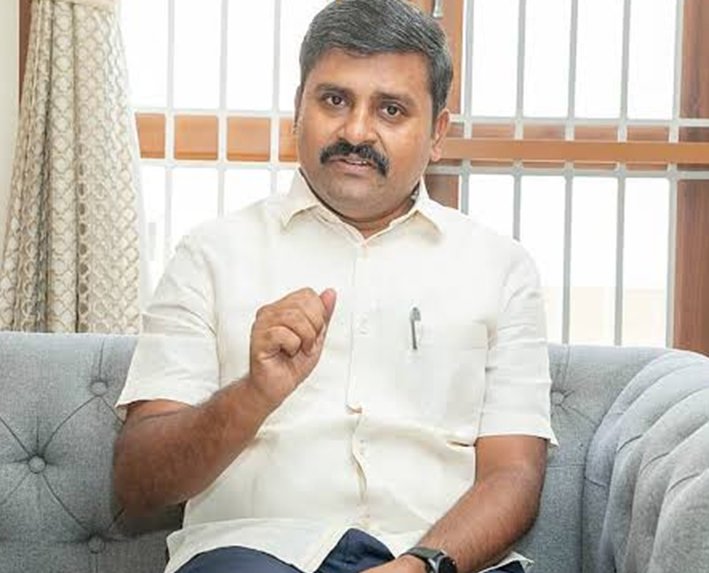 லால்குடி ரயில் நிலைய மேம்பாடு குறித்து எம்.பி அருண் கேள்வி