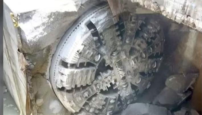 Nilgiri" tunnel-boring machine arrives in