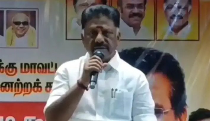 தேனியில் சாலை மறியல் போராட்டத்தில் ஈடுபட்ட ஓபிஎஸ் கைது..!