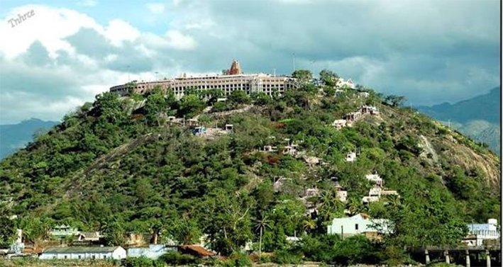 பழனி கோயில் ரூ.100 கோடி நில மோசடி வழக்கில் மேலும் 2 பேரை சஸ்பெண்ட்