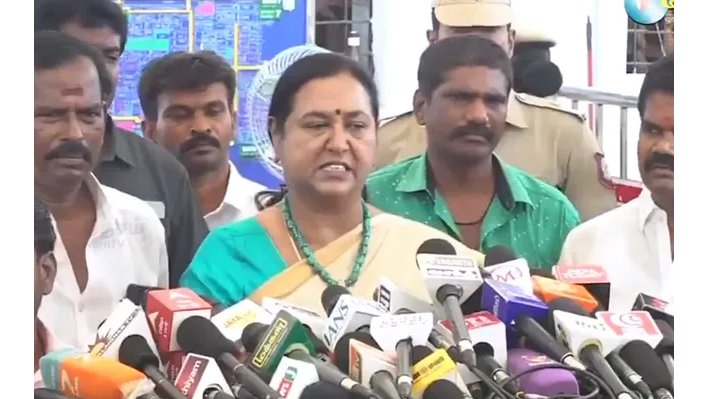 தவெக ஆட்சி எந்த மாற்றத்தையும் கொண்டு வரல.... பிரேமலதா சாடல்