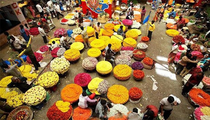 ஓணம்- திண்டுக்கல் மலர் சந்தையில் பூக்கள் வரத்து அதிகரிப்பு!