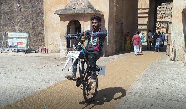 போதைக்கு எதிராக ஒற்றைச் சக்கரப் பயணம்! பட்டதாரி இளைஞர் விழிப்புணர்வு