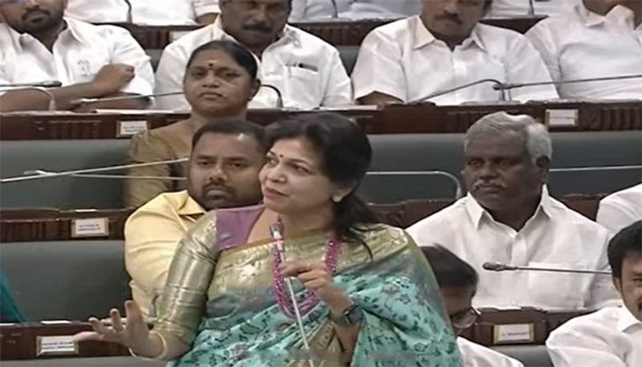 நீட் தேர்வால் வசதி படைத்த மாணவர்களுக்கே மருத்துவ படிப்பில் சேர அதிக வாய்ப்பு
