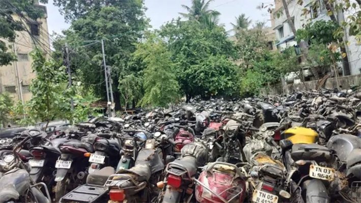 சென்னையில் 5,543 கேட்பாரற்ற வாகனங்கள் ஏலம்!