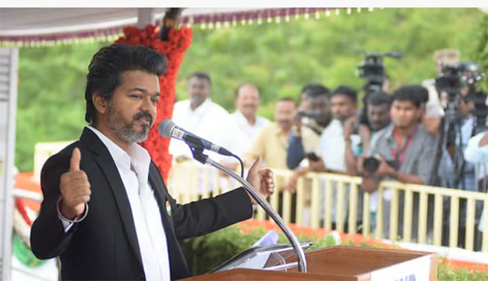 14 முதல்வர்கள் மீது தீவிர குற்றவியல் வழக்குகள்… பட்டியலில் விஜய்?…