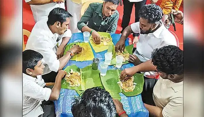 புரோட்டோ சாப்பிடும் போட்டி... வெற்றி பெற்றவருக்கு ரூ.6 ஆயிரம் பரிசு