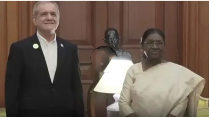 குடியரசு தலைவர் திரௌபதி முர்முவுடன் ஈரான் அதிபர் சந்திப்பு